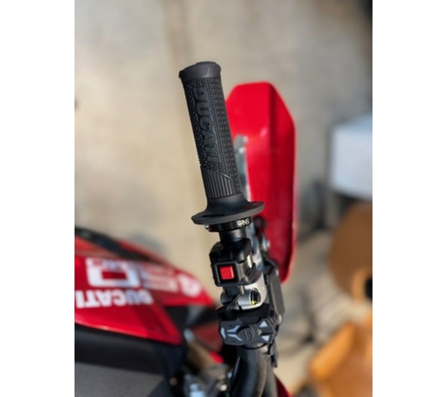 2026 Ducati Desmo450 EDX