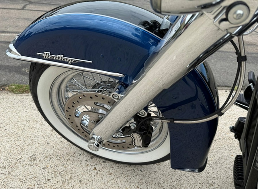 2022 Harley-Davidson Softail FLHCS HERITAGE CLASSIC 114