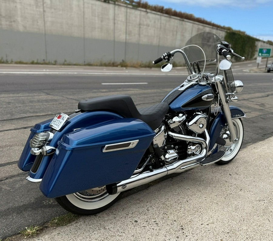 2022 Harley-Davidson Softail FLHCS HERITAGE CLASSIC 114