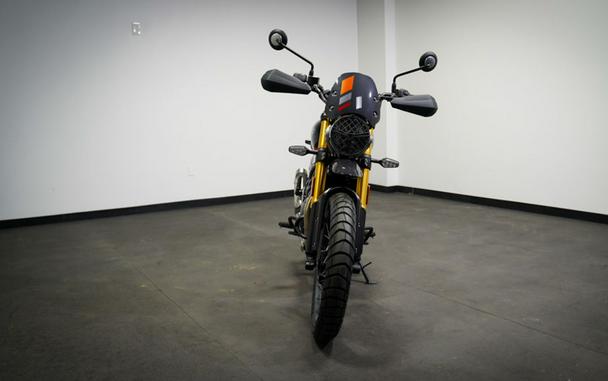 2026 Triumph Scrambler 400 XC Storm Grey