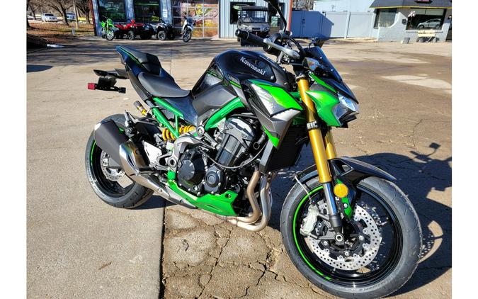 2024 Kawasaki ZR900MRFNL