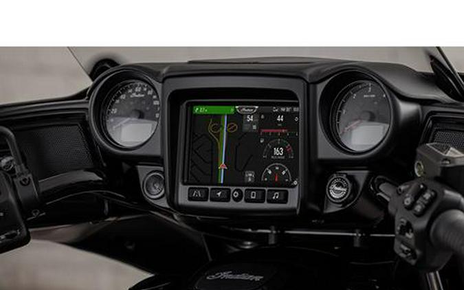 2024 Indian Motorcycle Roadmaster® Dark Horse® with PowerBand Audio Package