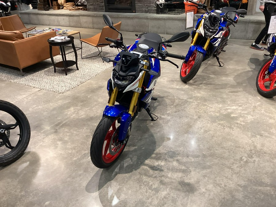 2024 BMW G 310 R