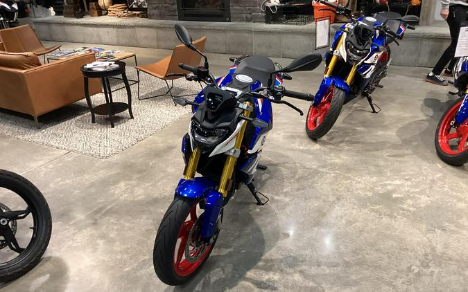 2024 BMW G 310 R