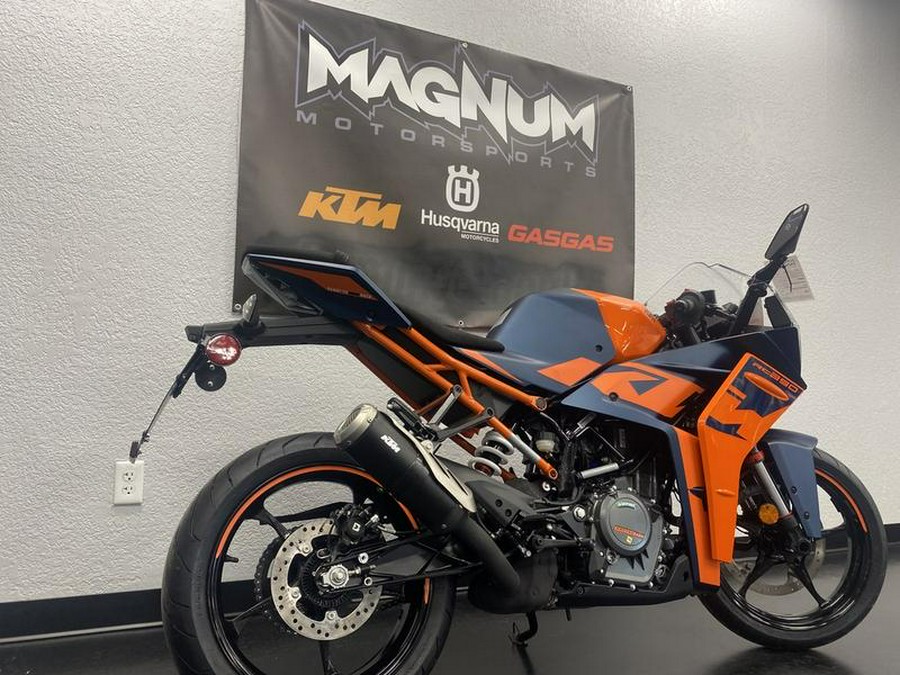 2023 KTM RC 390