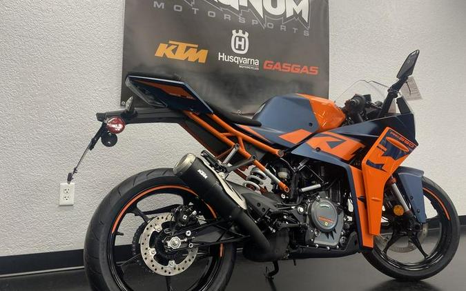 2023 KTM RC 390