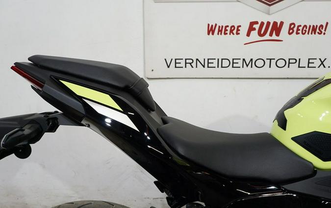 2026 Kawasaki Ninja 500 SE ABS