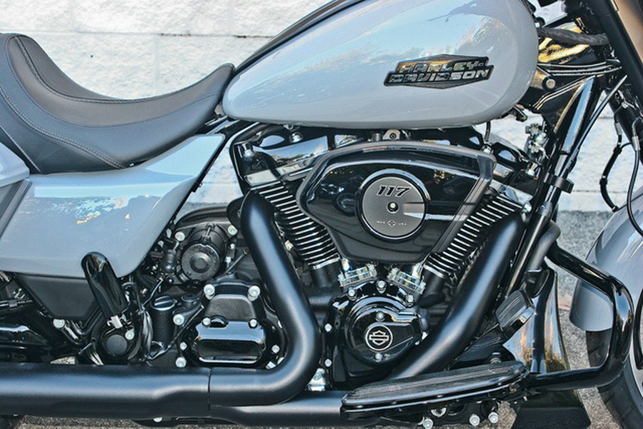 2026 Harley-Davidson Street Glide FLHX