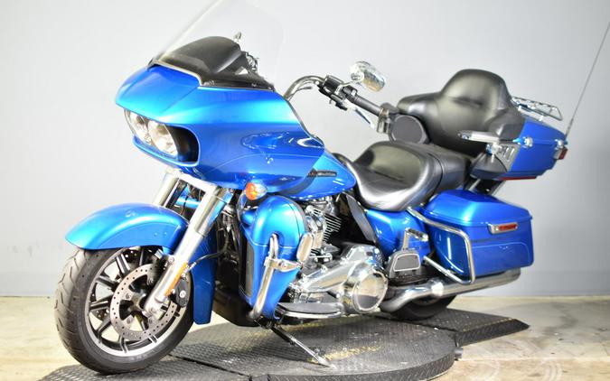 2018 Harley-Davidson Road Glide Ultra Electric Blue