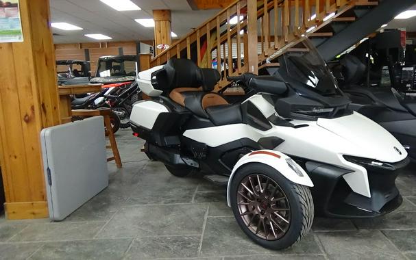 2024 Can-Am Spyder RT Sea-to-Sky