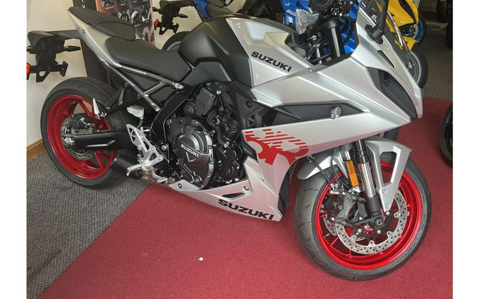 2024 Suzuki GSX800FRQM4