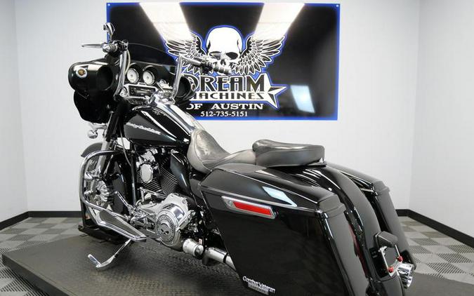 2011 Harley-Davidson® FLHX - Street Glide®