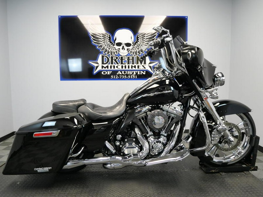 2011 Harley-Davidson® FLHX - Street Glide®