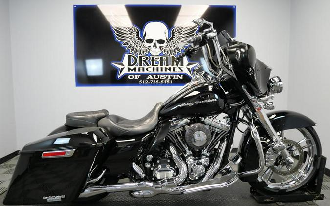 2011 Harley-Davidson® FLHX - Street Glide®