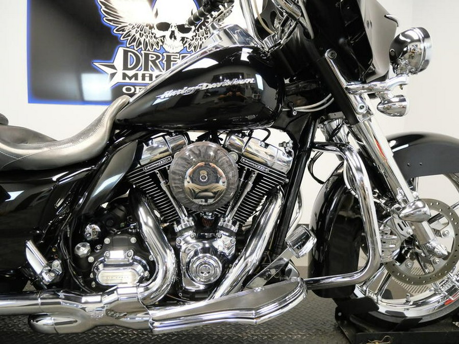 2011 Harley-Davidson® FLHX - Street Glide®