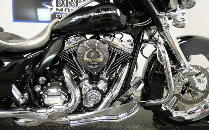 2011 Harley-Davidson® FLHX - Street Glide®