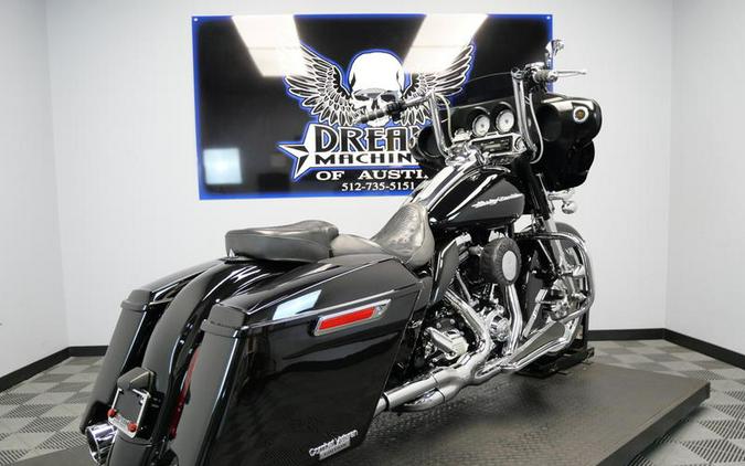 2011 Harley-Davidson® FLHX - Street Glide®