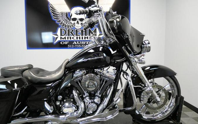 2011 Harley-Davidson® FLHX - Street Glide®