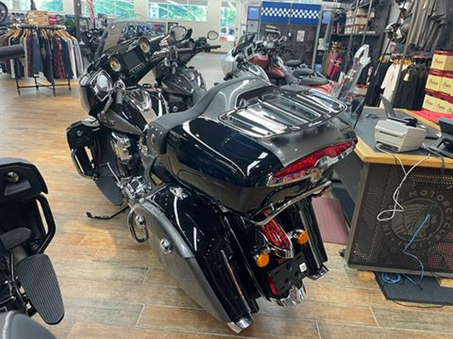 2024 Indian Motorcycle Roadmaster® with PowerBand Audio Package