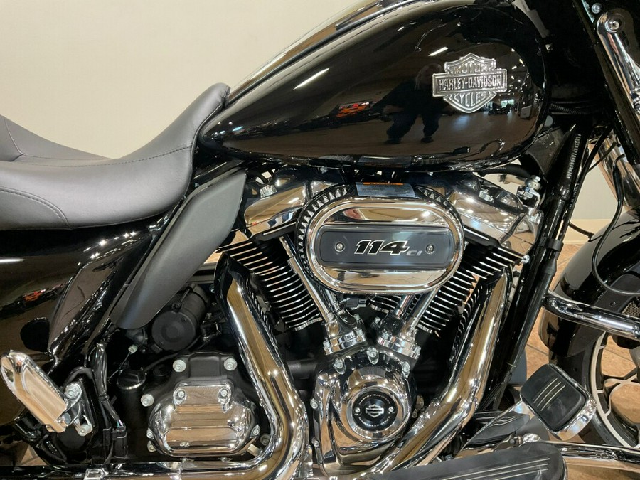 2023 Harley-DavidsonFLHXS Street Glide Special Vivid Black