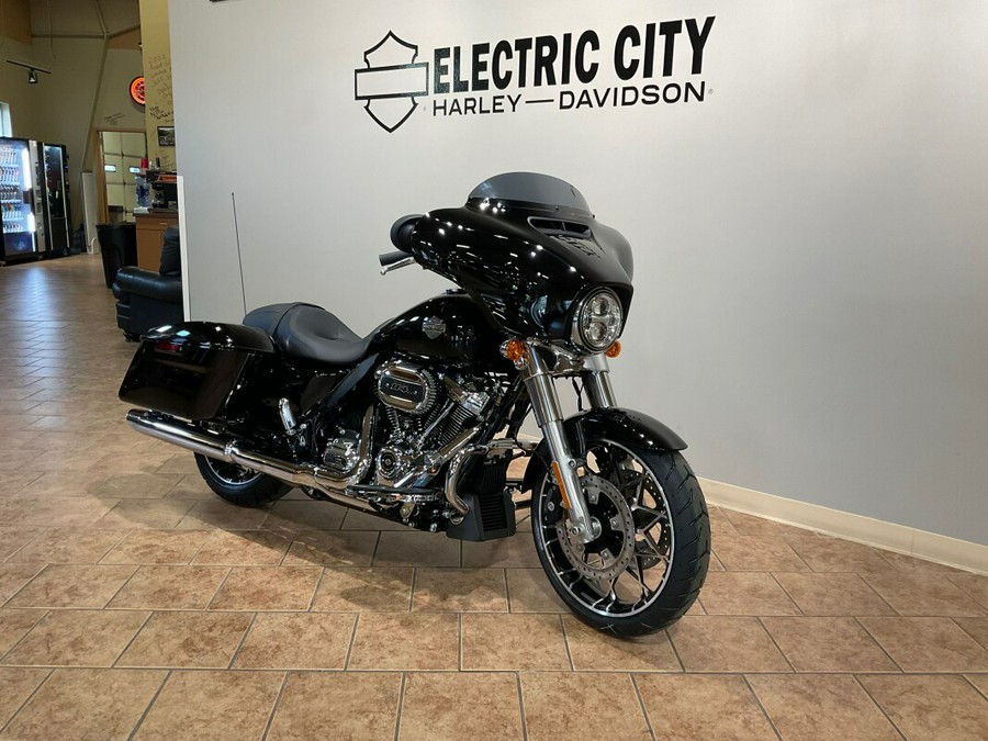 2023 Harley-DavidsonFLHXS Street Glide Special Vivid Black