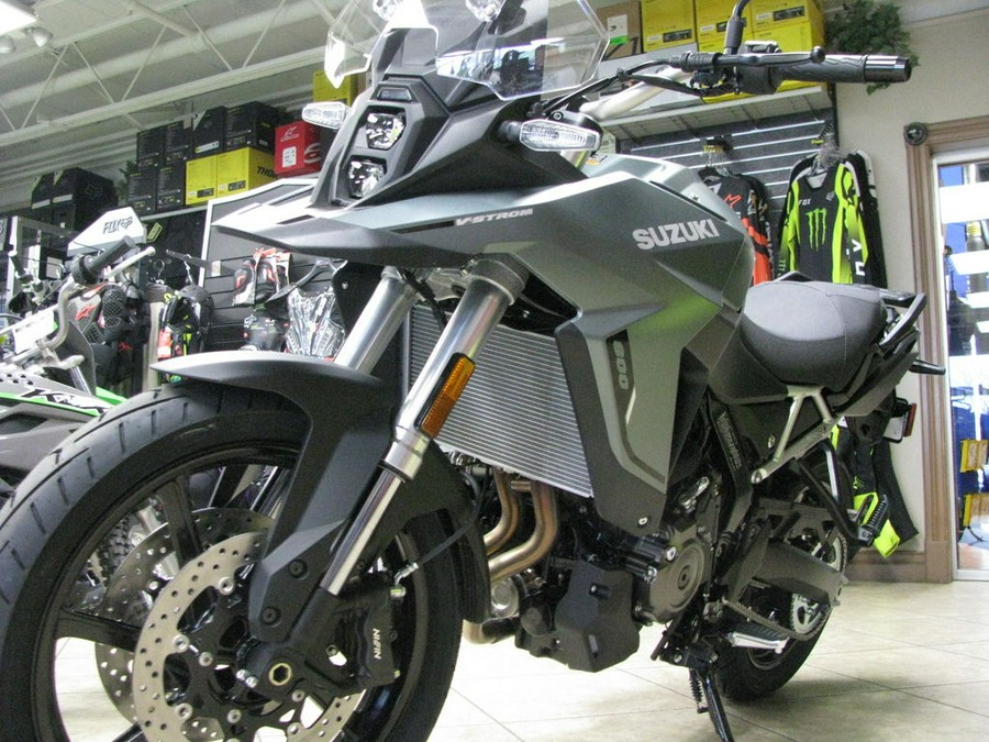 2024 Suzuki V-Strom 800