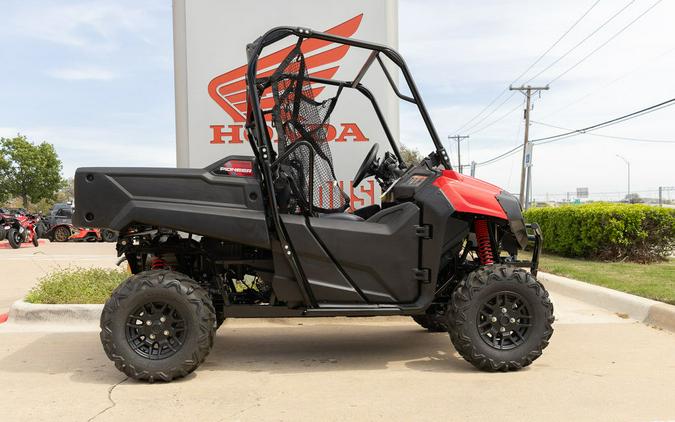 2024 Honda Pioneer 700 Deluxe