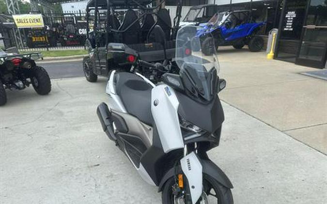 2023 Yamaha XMAX