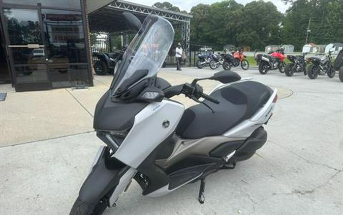 2023 Yamaha XMAX