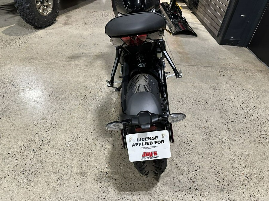 2025 Triumph Trident 660 Diablo Red/Sapphire Black