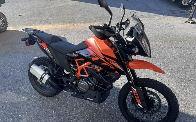 2023 KTM Adventure 390