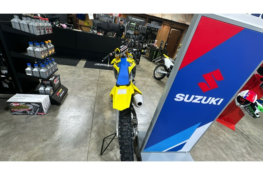 2026 Suzuki RM-Z450M6