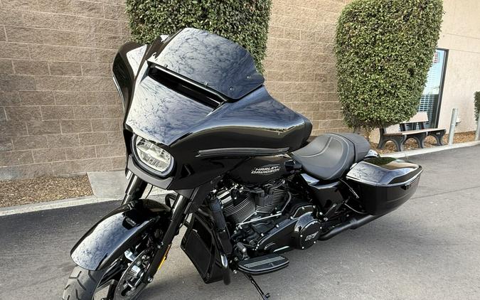 FLHX 2025 Street Glide™