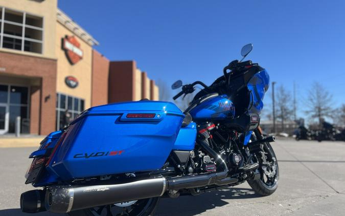 2026 Harley-Davidson® CVO Road Glide ST FLTRXSTSE Electric Coast
