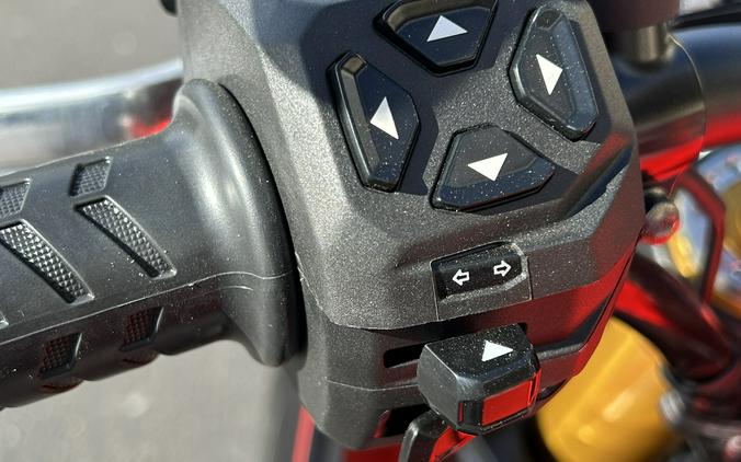 2026 Aprilia Tuono 660 Factory