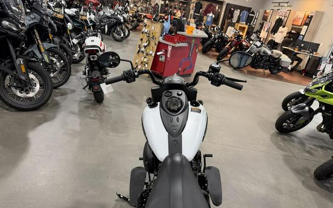 2026 Indian Motorcycle® Springfield ® Dark Horse® Ghost White Metallic Smoke