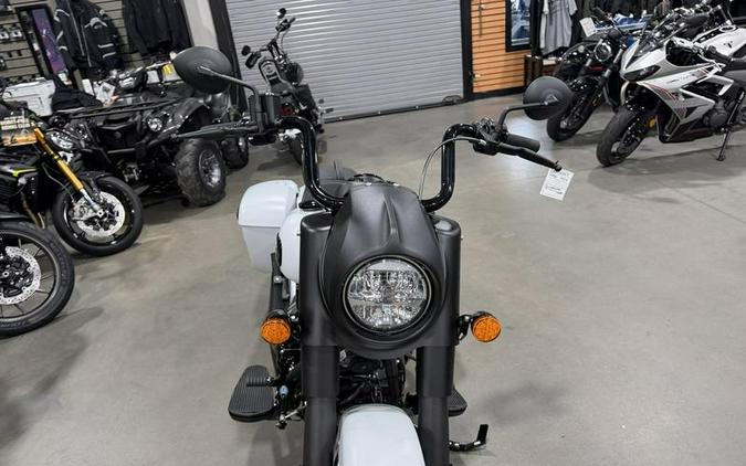 2026 Indian Motorcycle® Springfield ® Dark Horse® Ghost White Metallic Smoke
