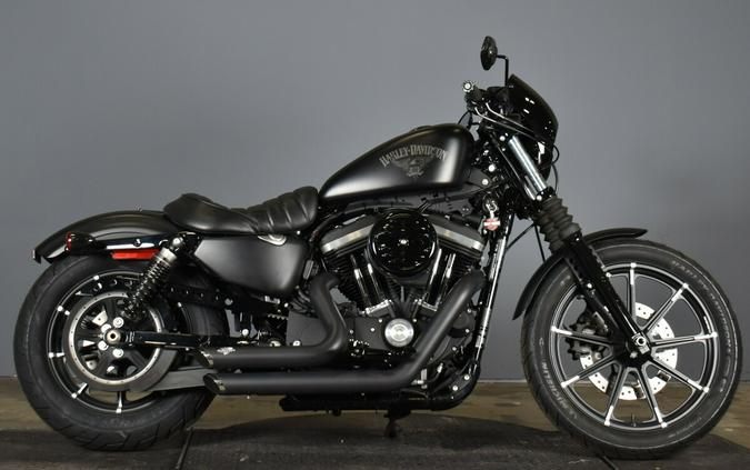 2016 Harley-Davidson Iron 883