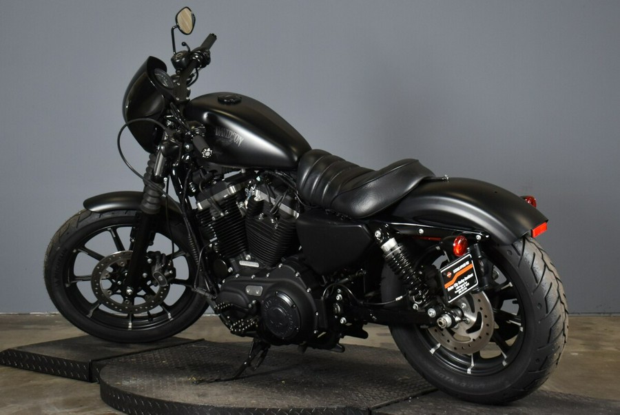 2016 Harley-Davidson Iron 883