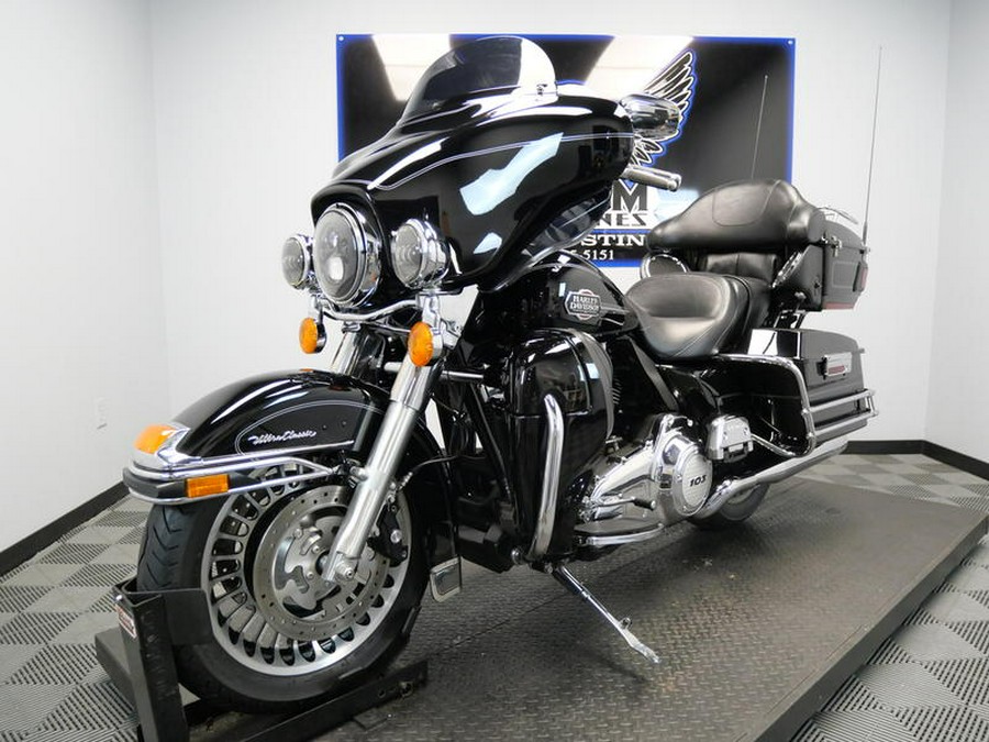 2013 Harley-Davidson® FLHTCU - Electra Glide® Ultra Classic®