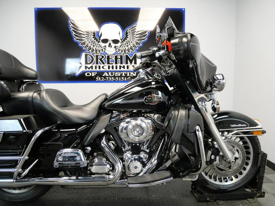 2013 Harley-Davidson® FLHTCU - Electra Glide® Ultra Classic®