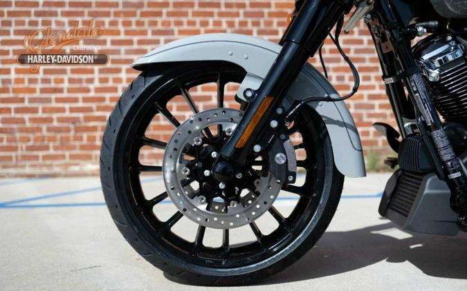 2024 Harley-Davidson Freewheeler