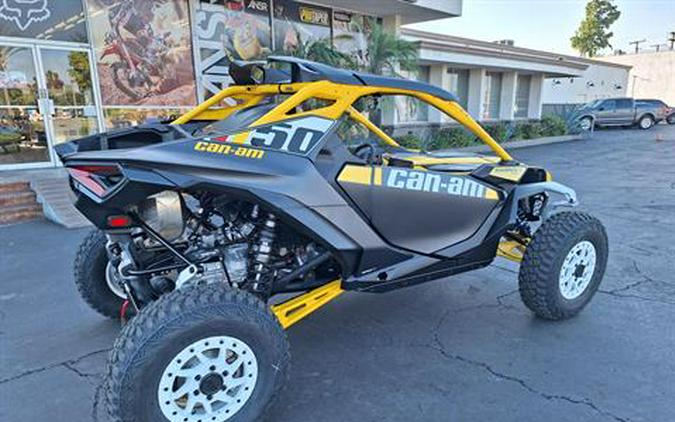 2024 Can-Am Maverick R X RS with Smart-Shox 999T DCT