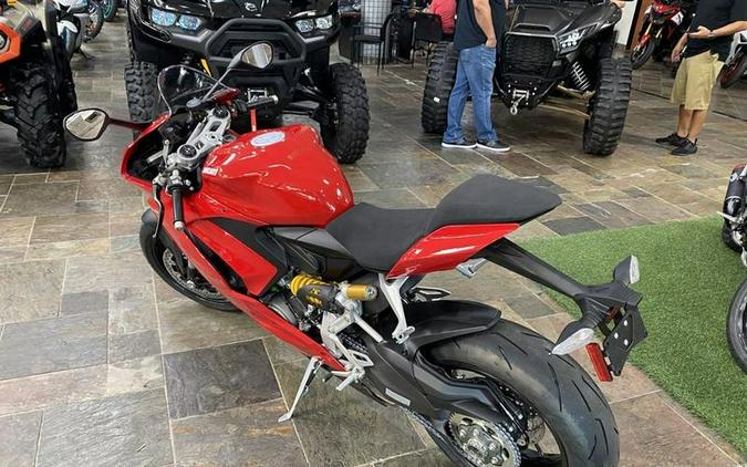 2024 Ducati Panigale V2 Red