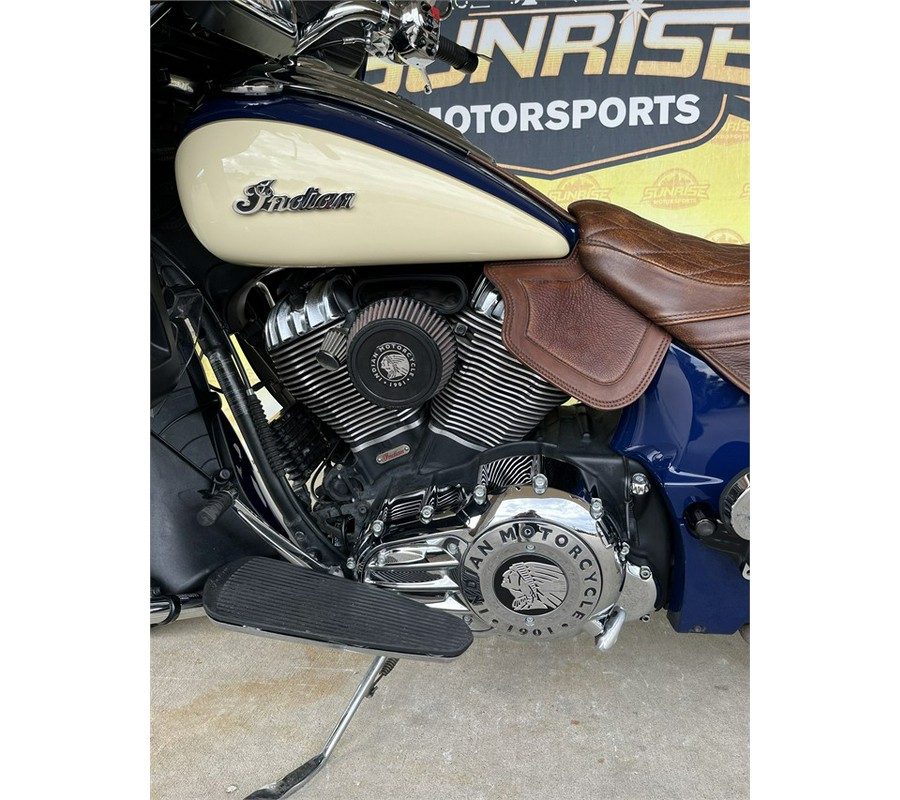 2016 Indian Motorcycle Roadmaster Base