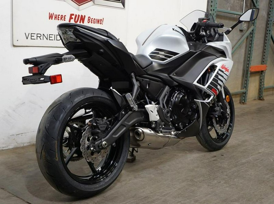 2026 Kawasaki Ninja® 650 ABS