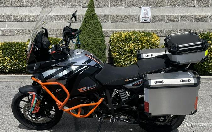 2020 KTM 1290 Super Adventure S