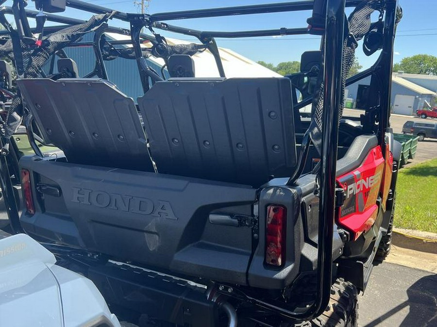 2024 Honda® Pioneer 1000-5 Deluxe