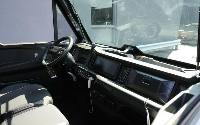 2026 Can-Am® Defender MAX Limited HD11