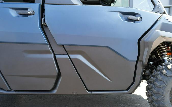 2026 Can-Am® Defender MAX Limited HD11